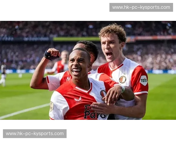 绿茵场上的荷兰德比：奈梅亨与埃门的激情碰撞